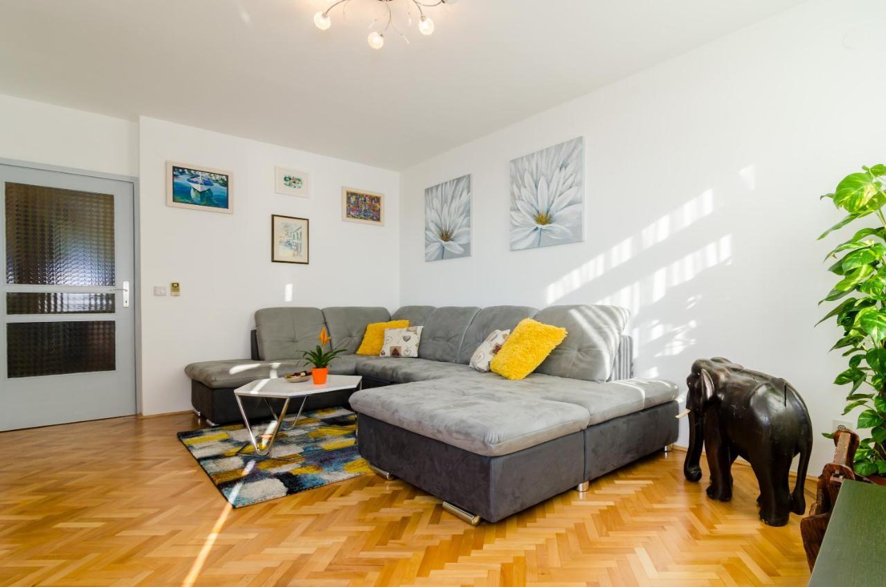 Sun City Apartment Dubrovnik Exterior photo